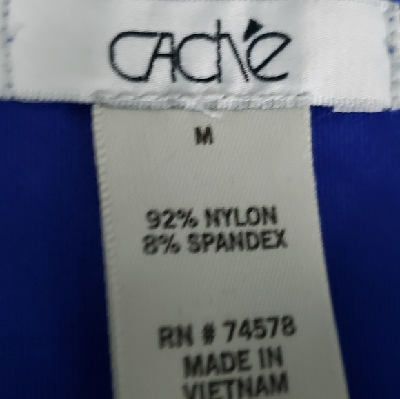 Cache Blouse - Picture 5 of 5